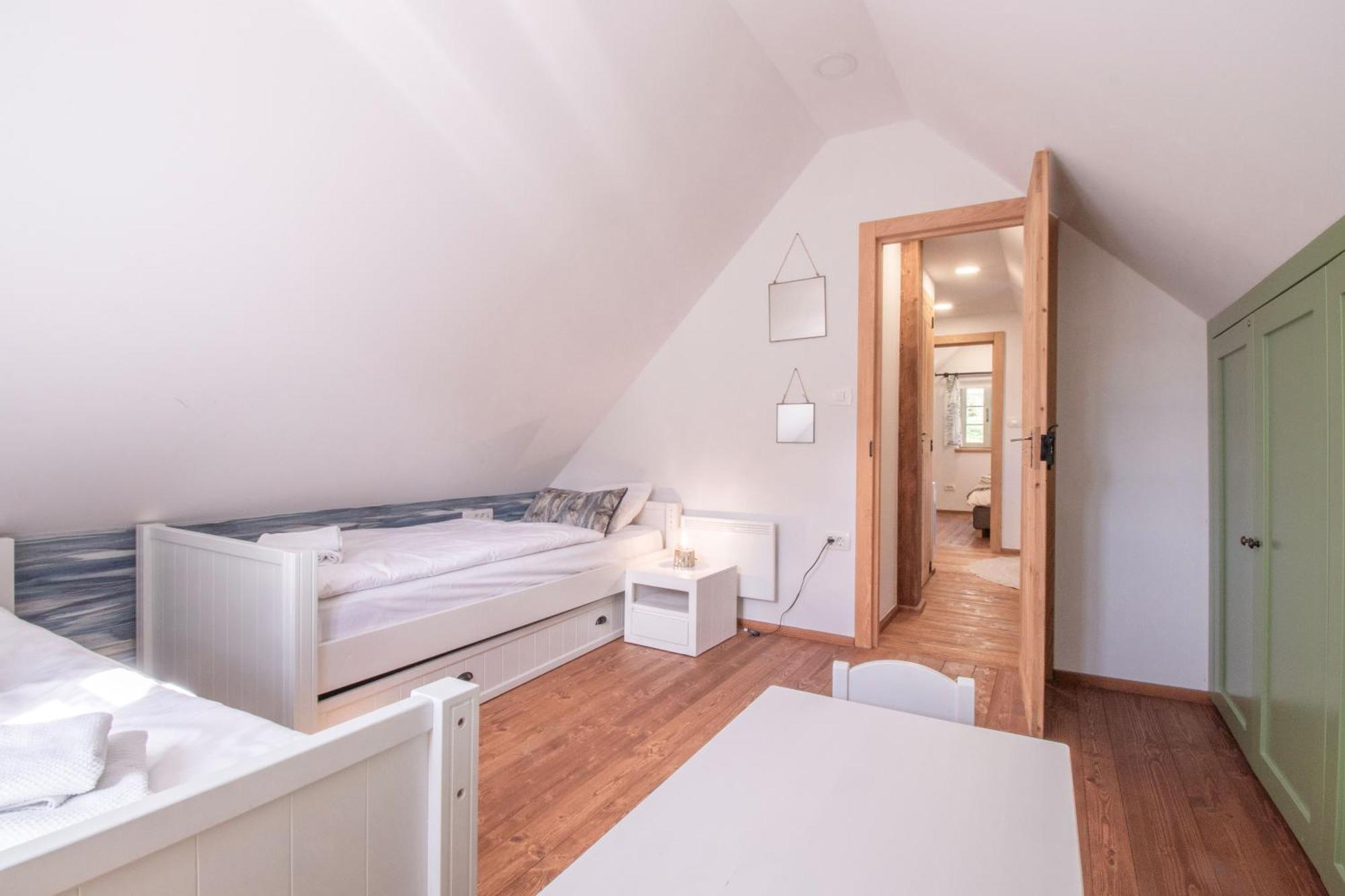 House Bella Apartment Bohinjska Bela Bagian luar foto